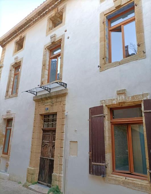 T2 Duplex "Chez Evelyne" Daire Remoulins Dış mekan fotoğraf