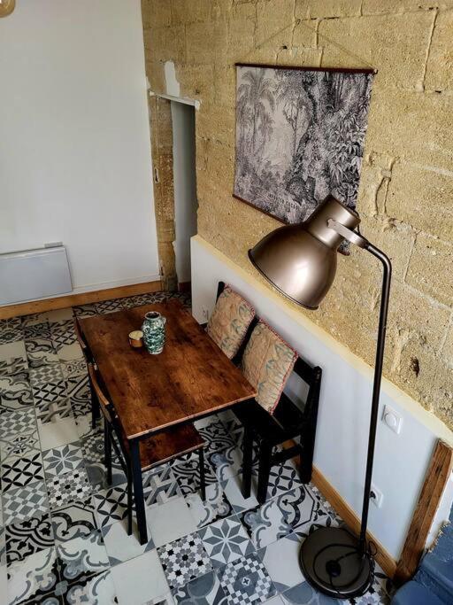 T2 Duplex "Chez Evelyne" Daire Remoulins Dış mekan fotoğraf